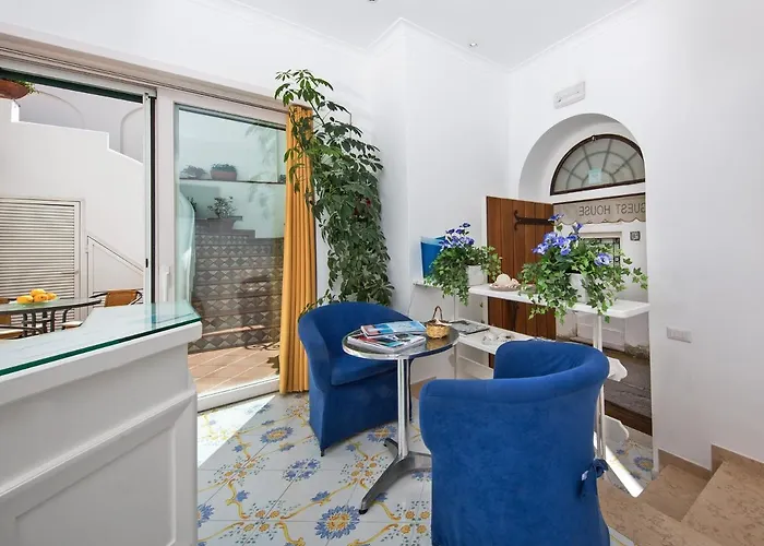 San Nicola Guest House